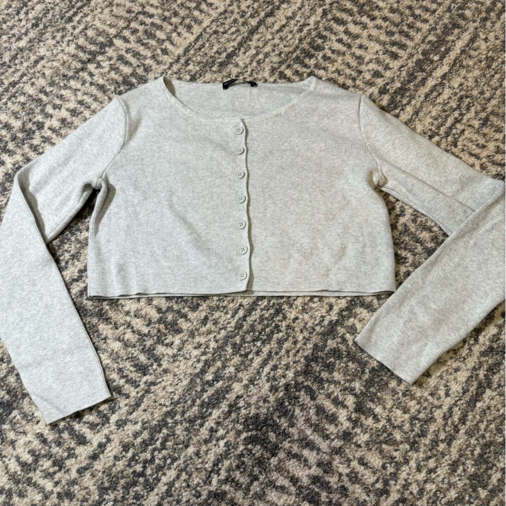 Brandy Melville crop long sleeve